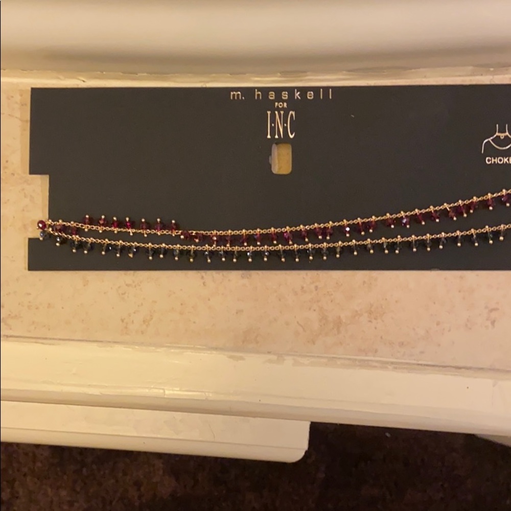 I-N-C choker